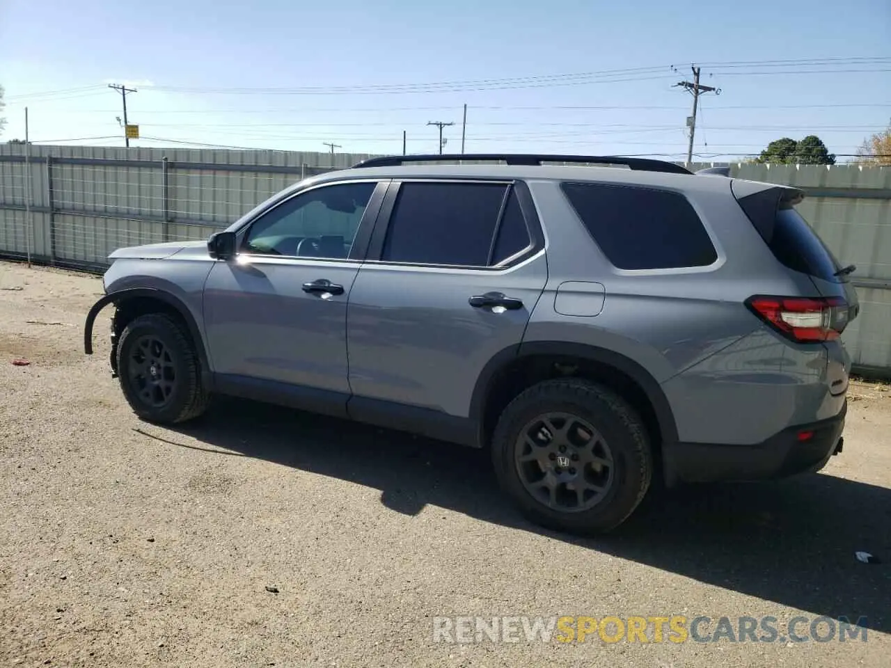 2 Photograph of a damaged car 5FNYG1H6XSB059039 HONDA PILOT 2025