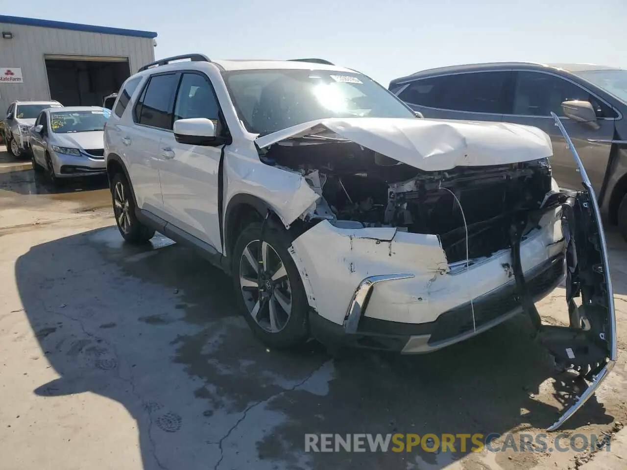 4 Photograph of a damaged car 5FNYG1H71SB095548 HONDA PILOT 2025