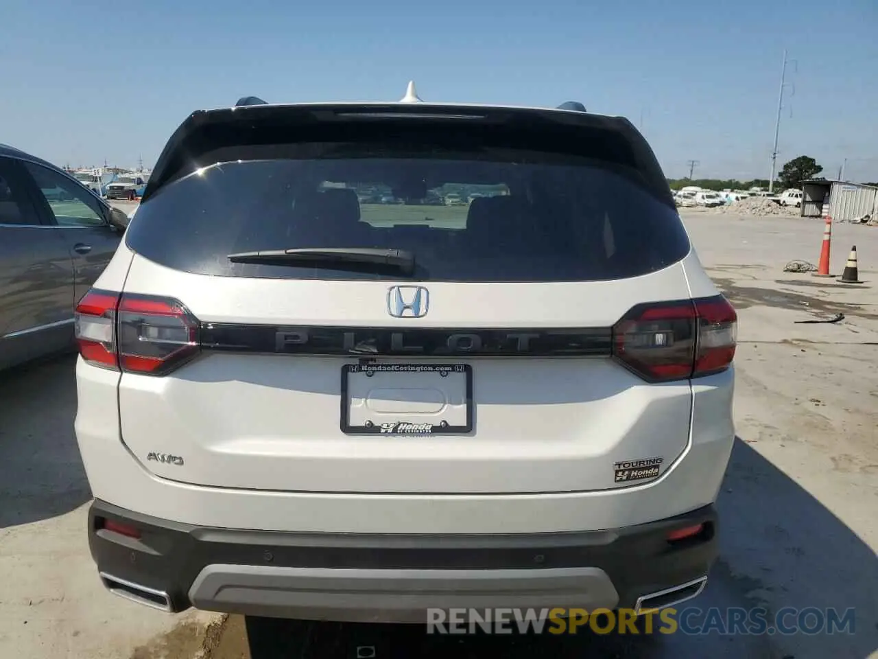 6 Photograph of a damaged car 5FNYG1H71SB095548 HONDA PILOT 2025