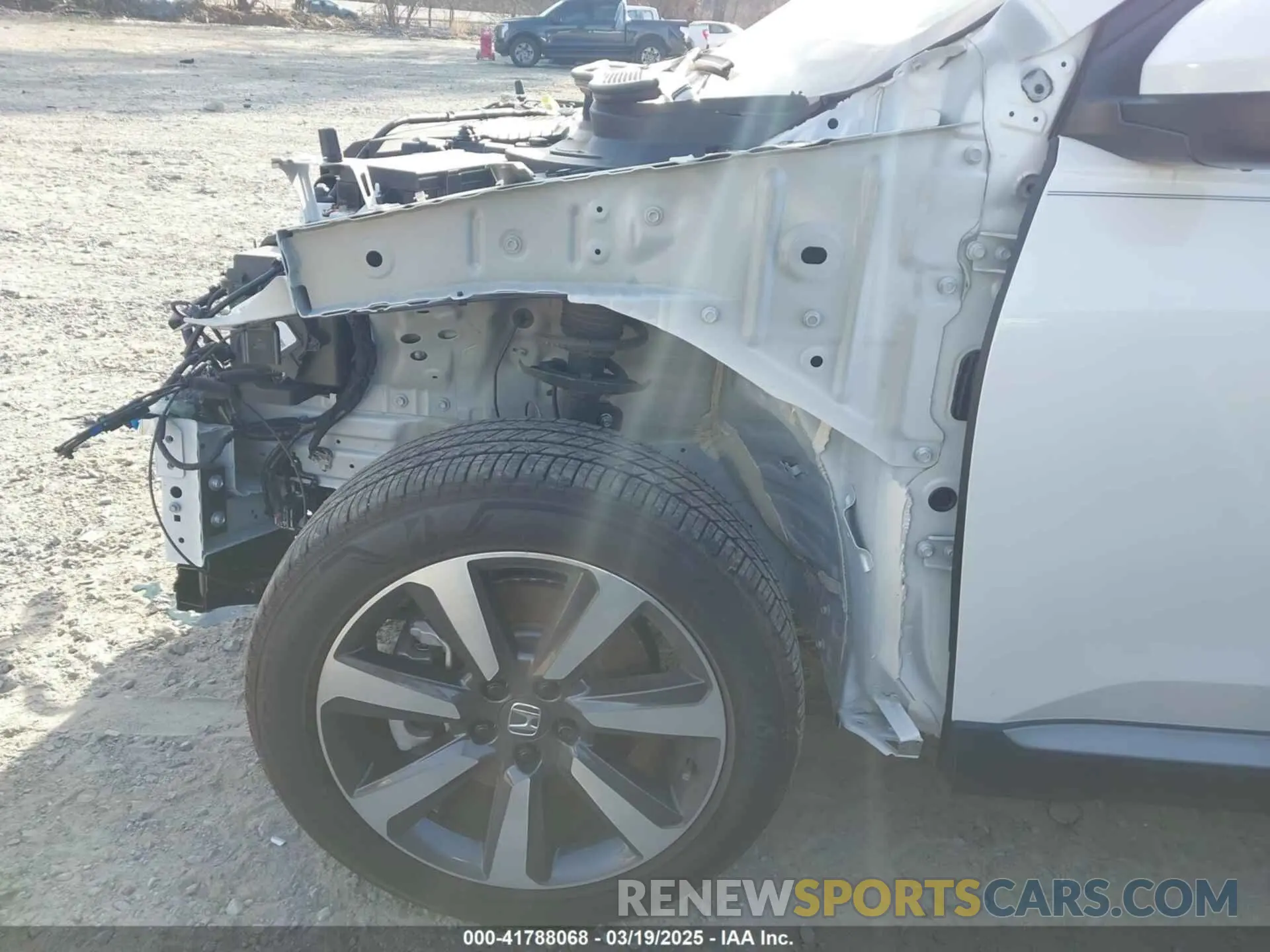 6 Photograph of a damaged car 5FNYG1H74SB041970 HONDA PILOT 2025