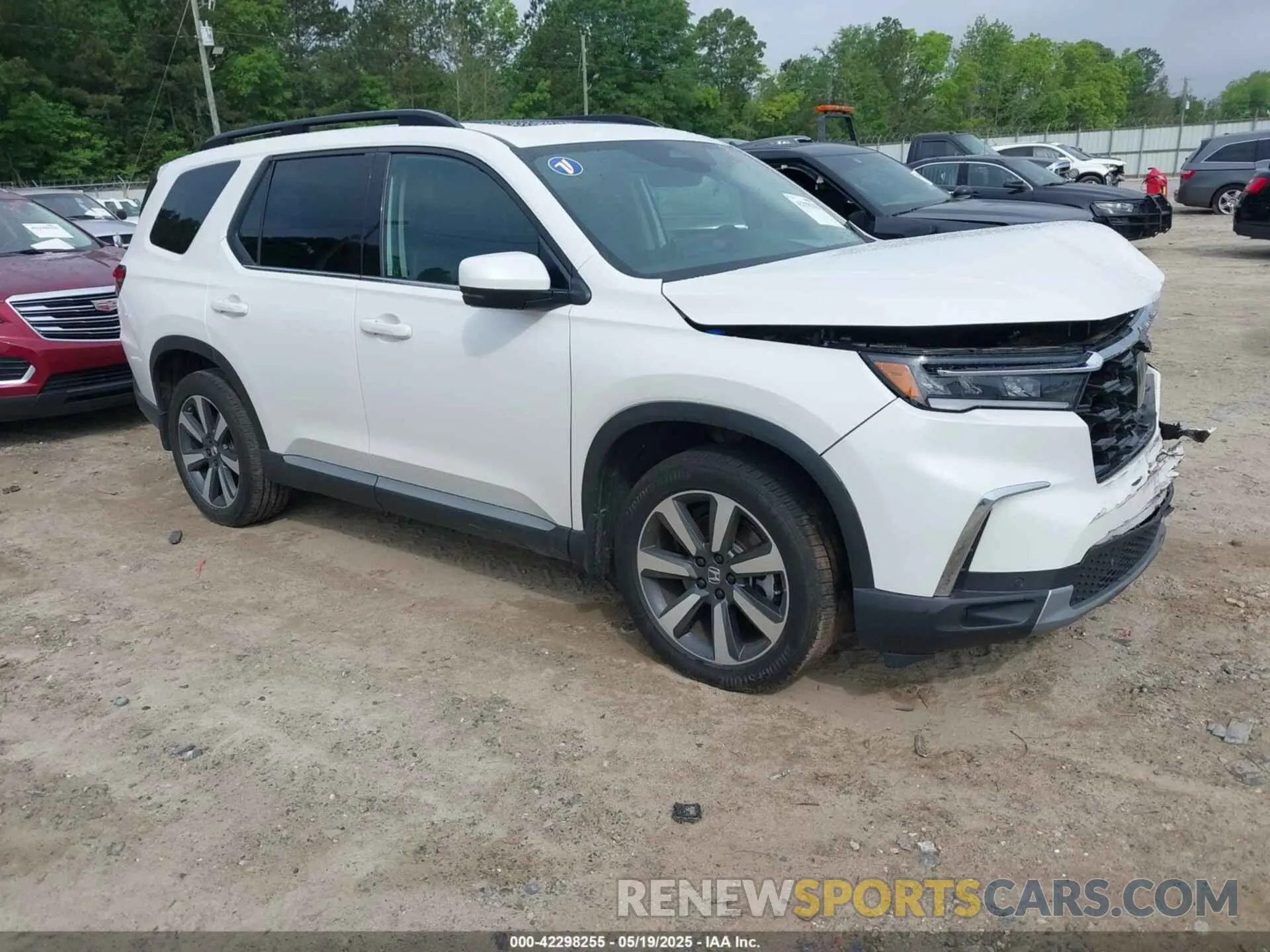 1 Photograph of a damaged car 5FNYG1H76SB095285 HONDA PILOT 2025