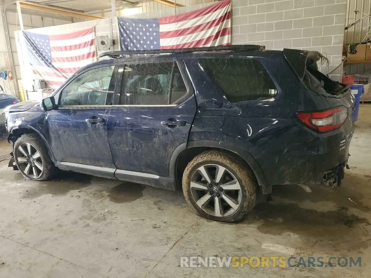 2 Photograph of a damaged car 5FNYG1H79SB043794 HONDA PILOT 2025