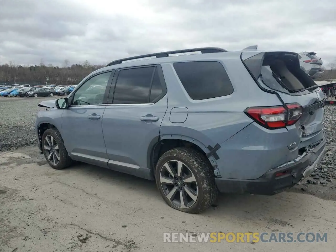 2 Photograph of a damaged car 5FNYG1H7XSB081003 HONDA PILOT 2025