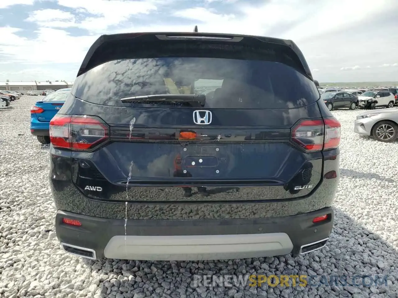6 Photograph of a damaged car 5FNYG1H80SB017402 HONDA PILOT 2025