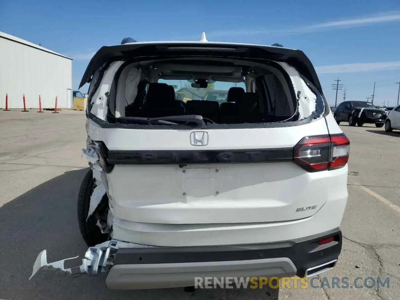6 Photograph of a damaged car 5FNYG1H82SB071395 HONDA PILOT 2025