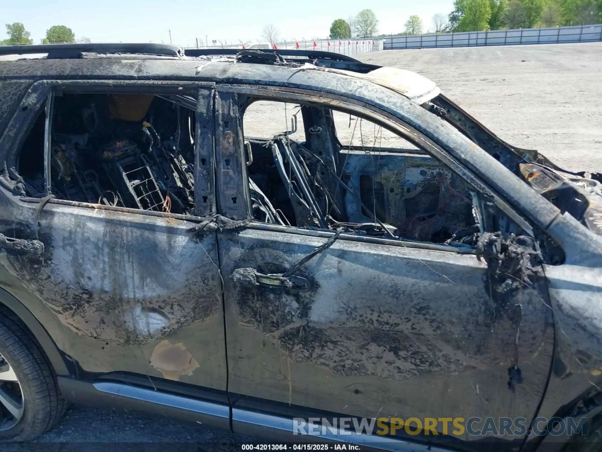 6 Photograph of a damaged car 5FNYG1H83SB115520 HONDA PILOT 2025