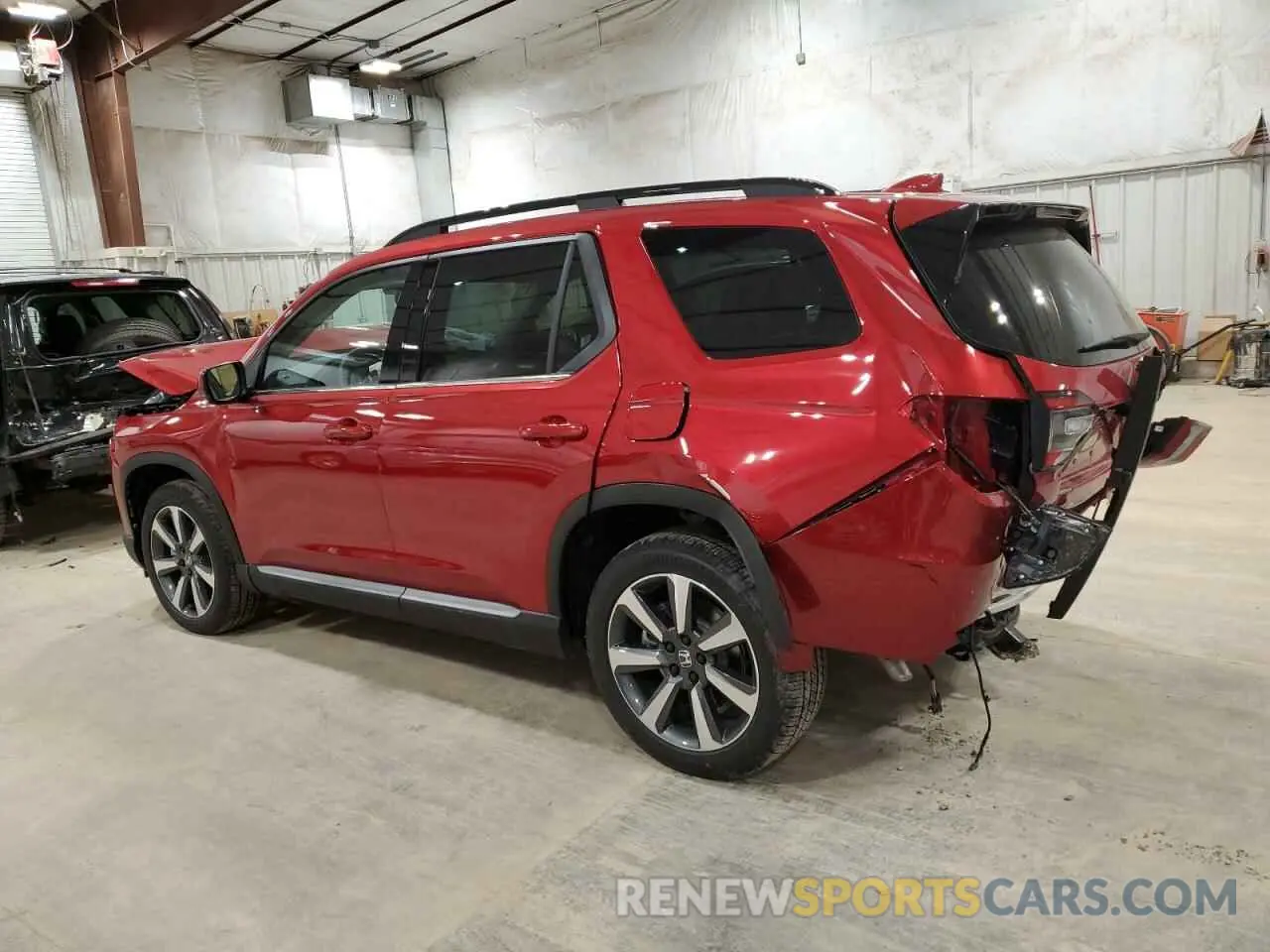 2 Photograph of a damaged car 5FNYG1H88SB111737 HONDA PILOT 2025