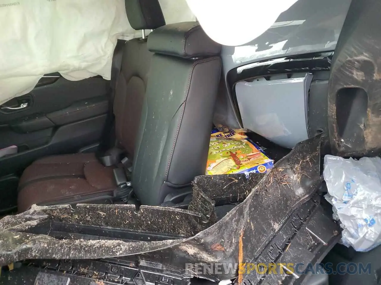 10 Photograph of a damaged car 5FNYG1H90SB083215 HONDA PILOT 2025
