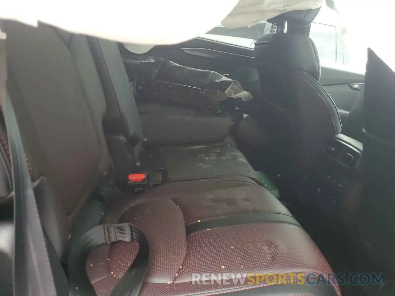 11 Photograph of a damaged car 5FNYG1H90SB083215 HONDA PILOT 2025