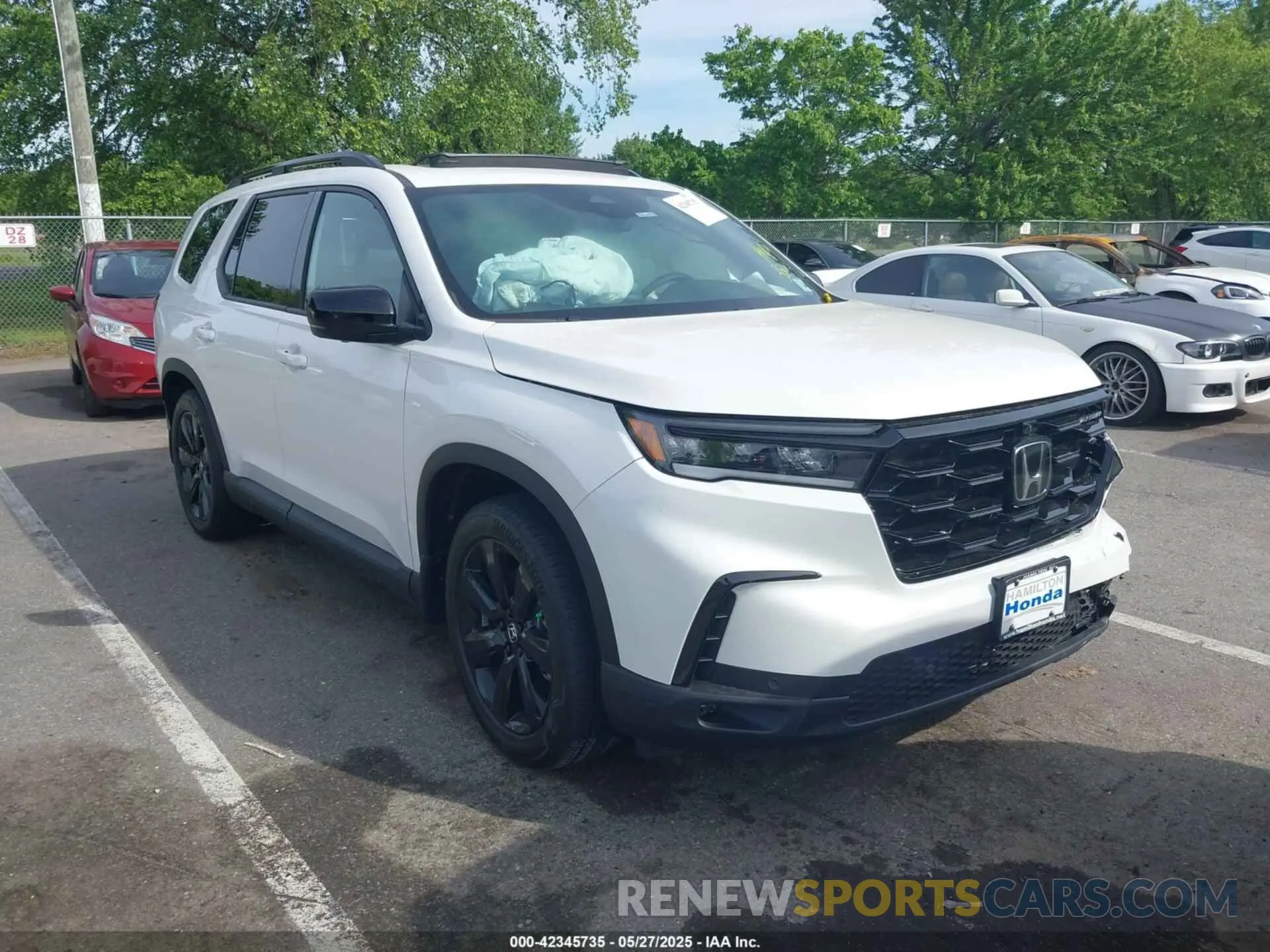 1 Photograph of a damaged car 5FNYG1H90SB128783 HONDA PILOT 2025