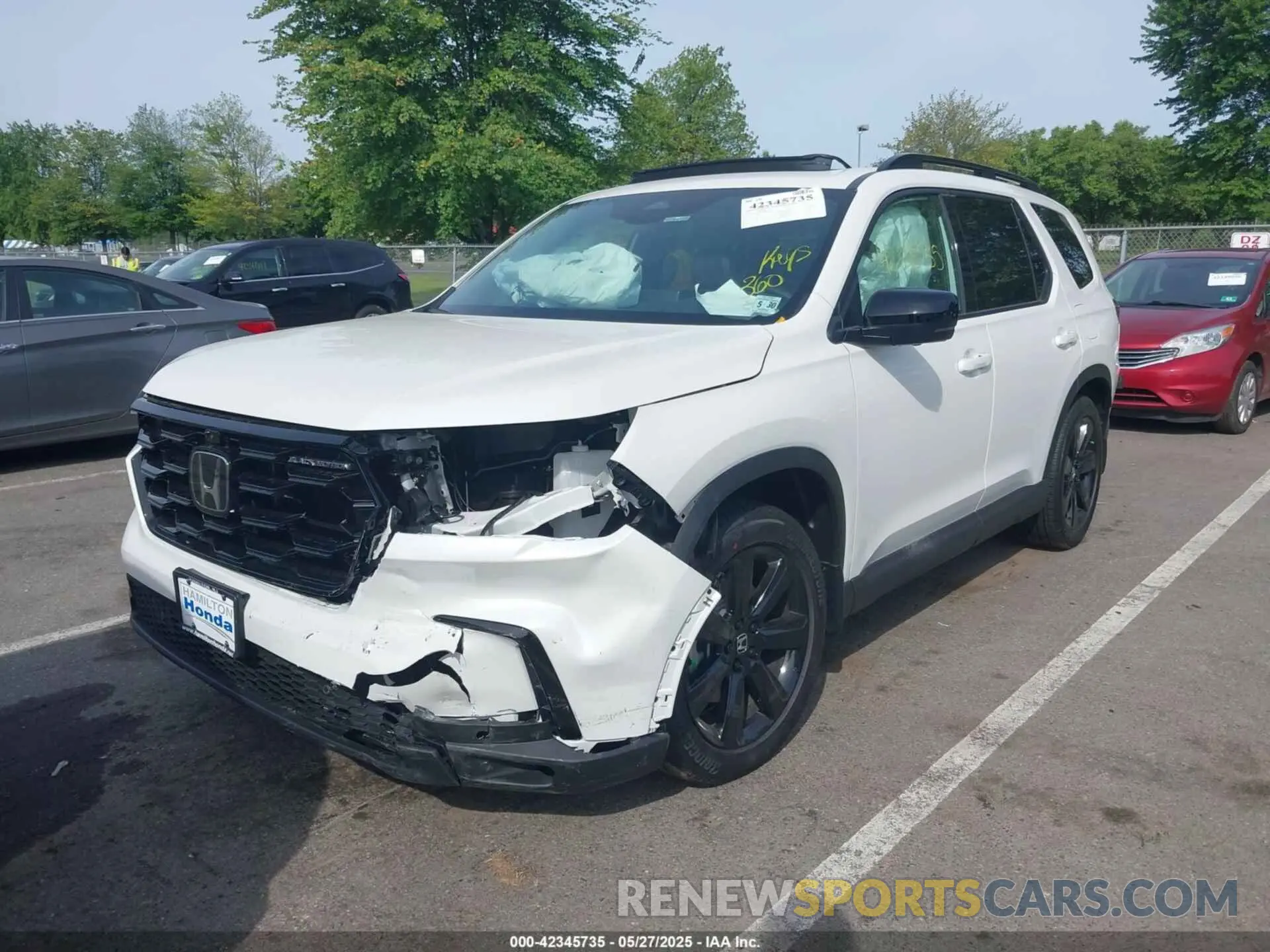 2 Photograph of a damaged car 5FNYG1H90SB128783 HONDA PILOT 2025
