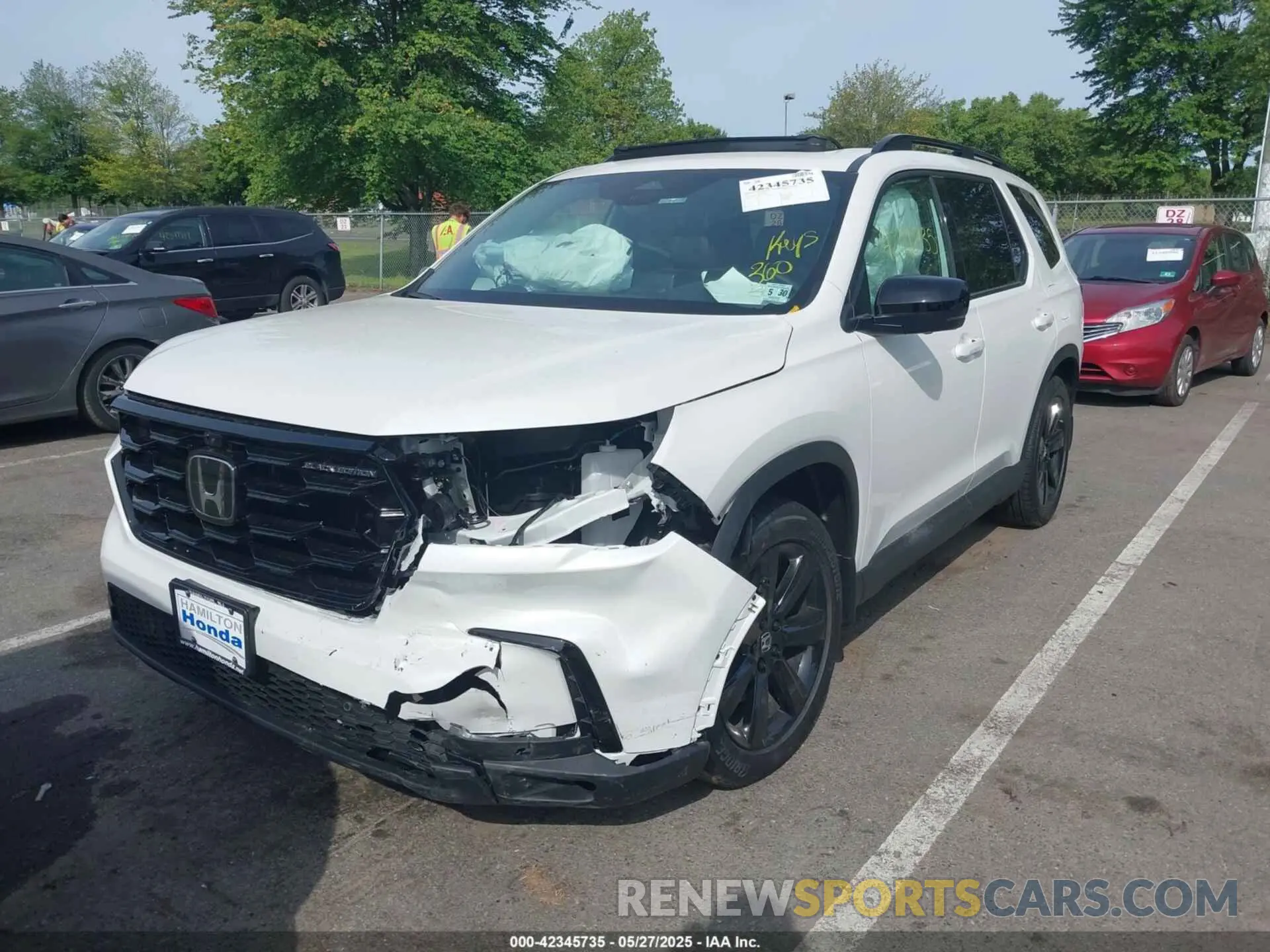 6 Photograph of a damaged car 5FNYG1H90SB128783 HONDA PILOT 2025