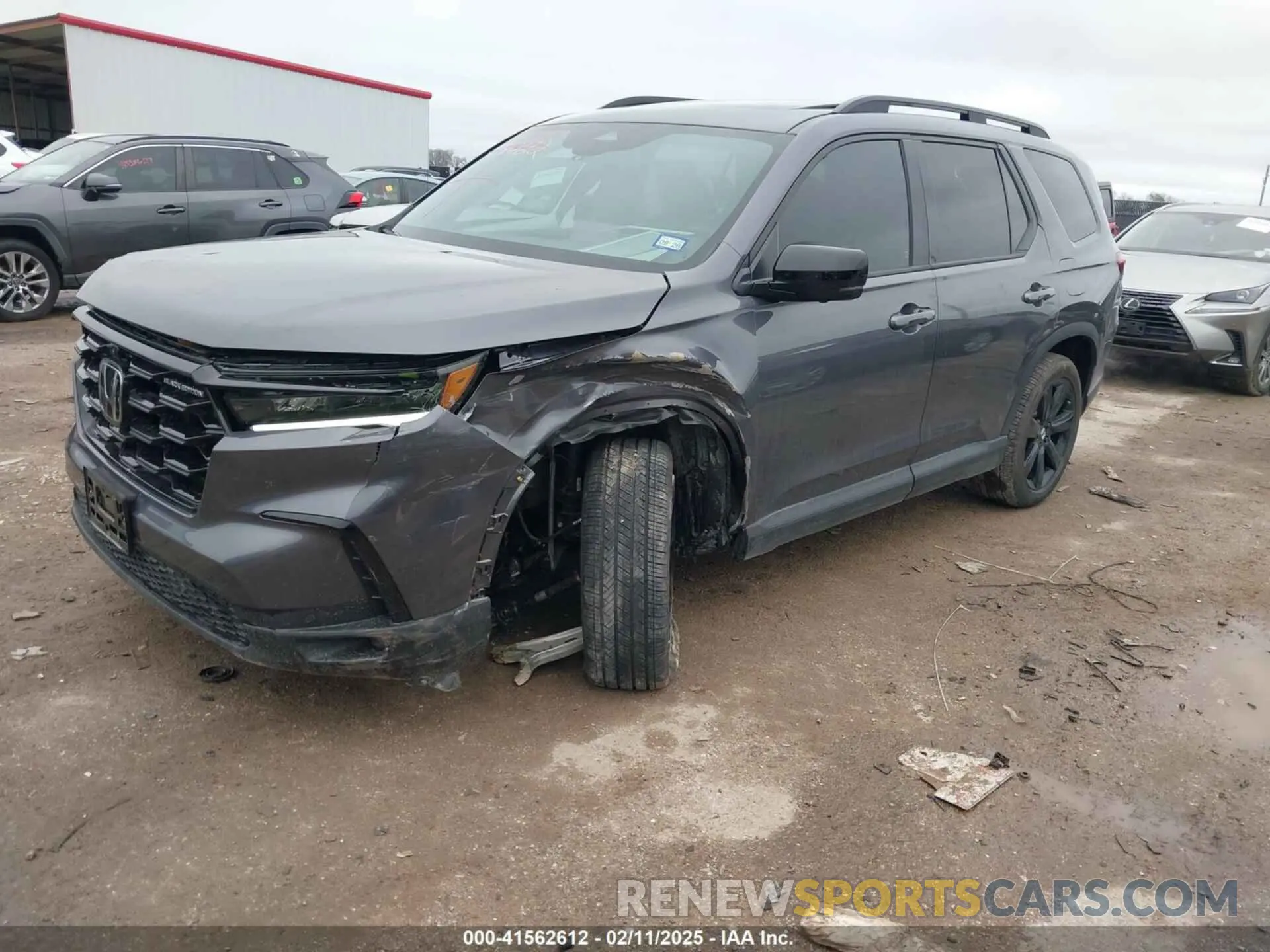 2 Photograph of a damaged car 5FNYG1H95SB040182 HONDA PILOT 2025
