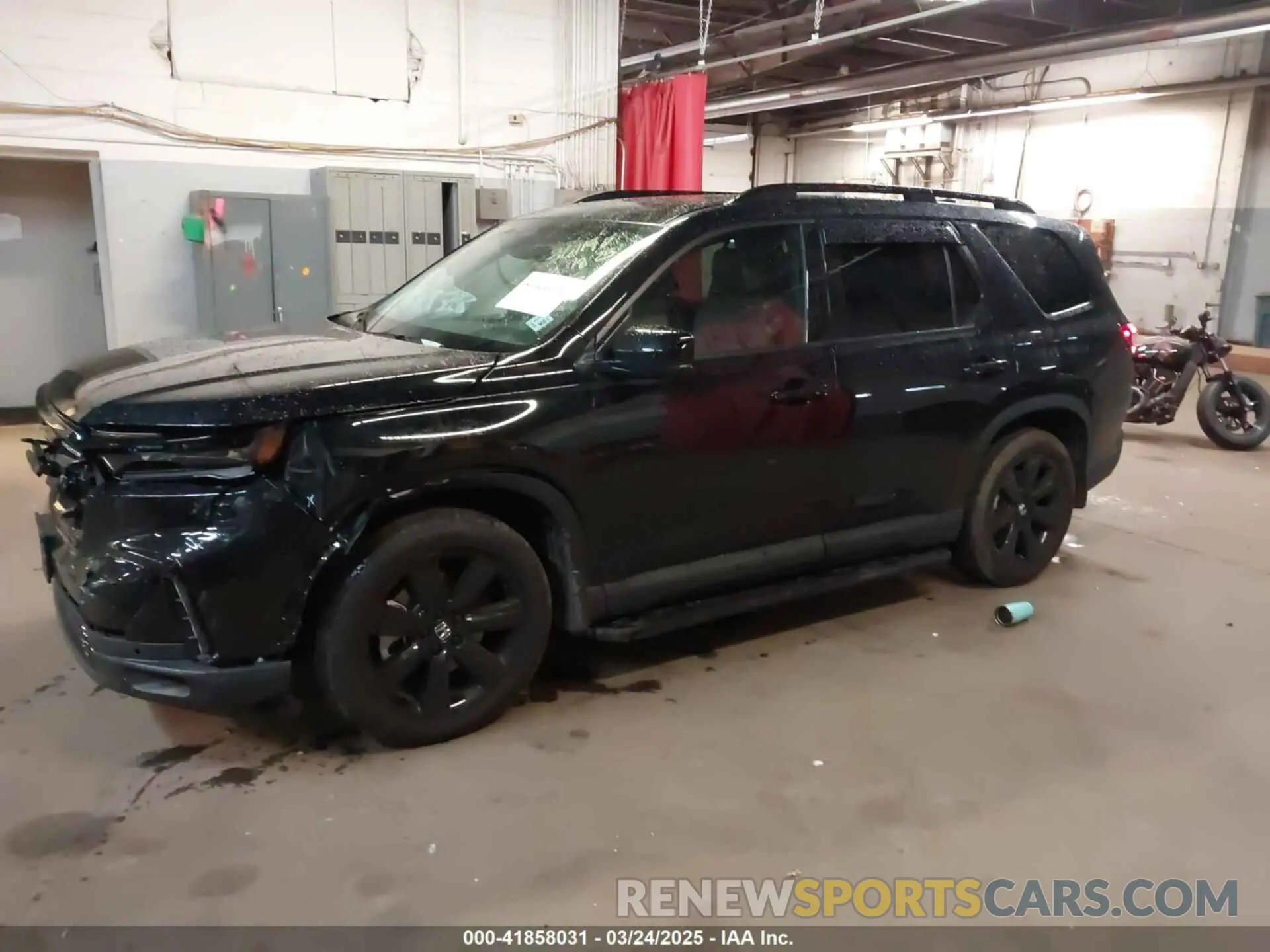 2 Photograph of a damaged car 5FNYG1H95SB073313 HONDA PILOT 2025