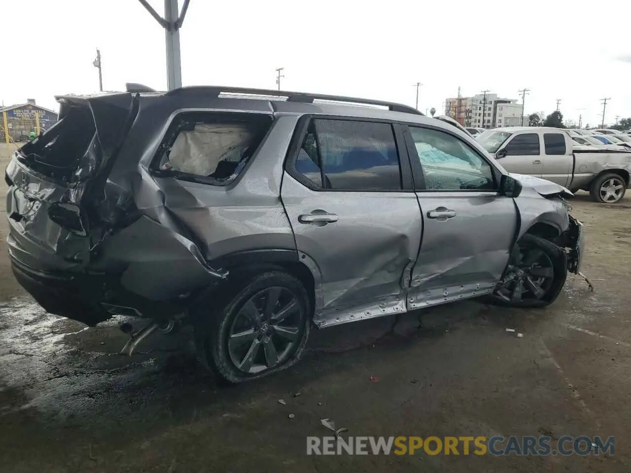 3 Photograph of a damaged car 5FNYG2H30SB014736 HONDA PILOT 2025