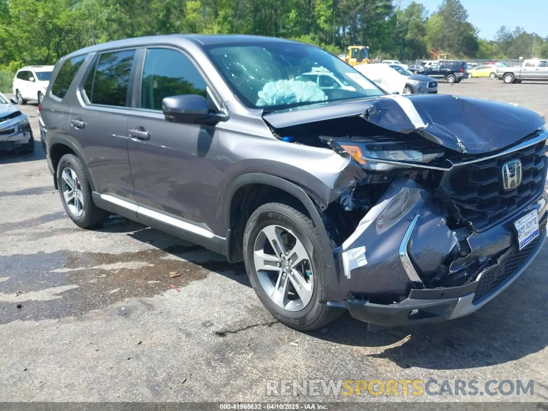 1 Photograph of a damaged car 5FNYG2H46SB008366 HONDA PILOT 2025
