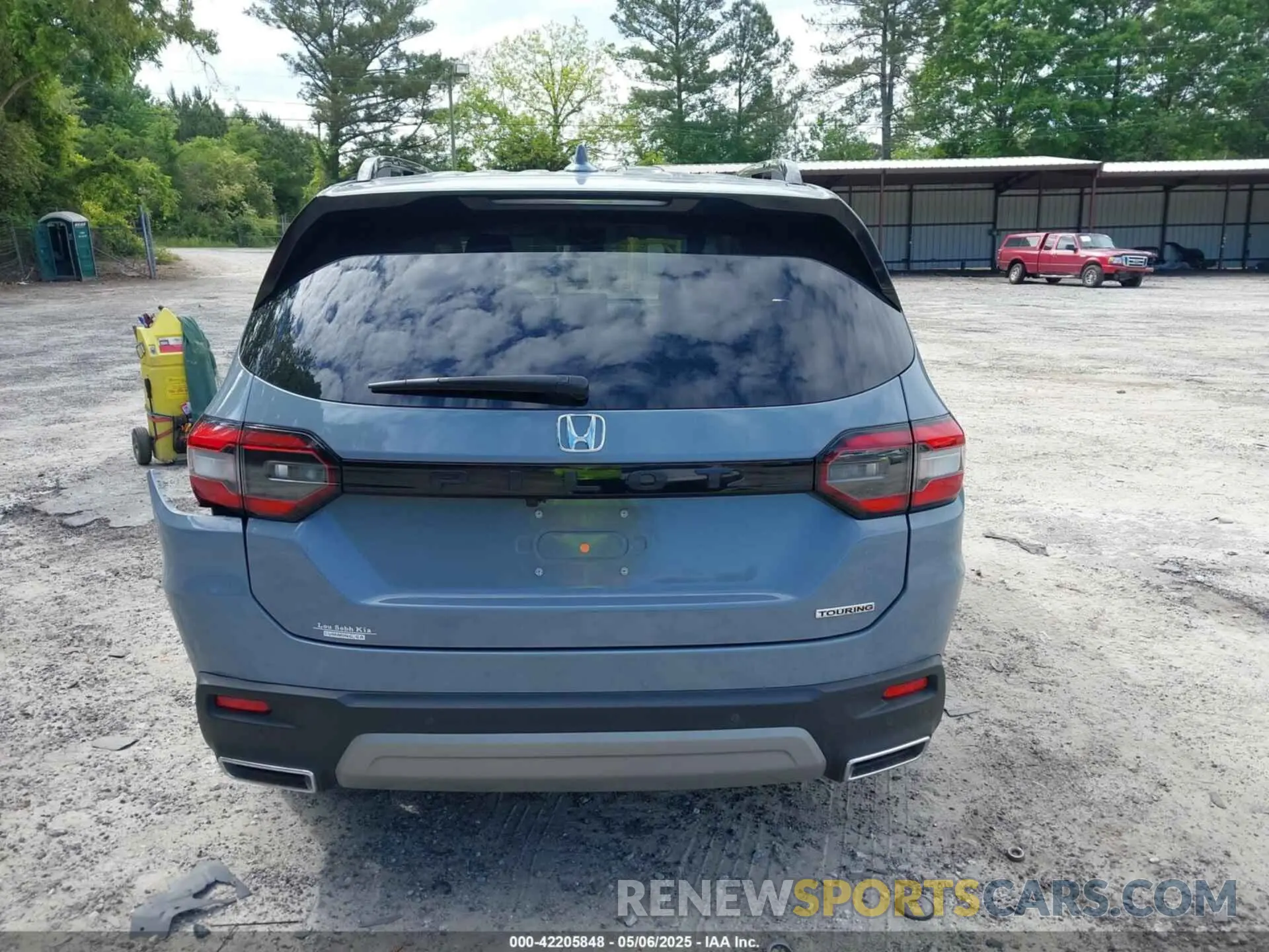 16 Photograph of a damaged car 5FNYG2H70SB011614 HONDA PILOT 2025
