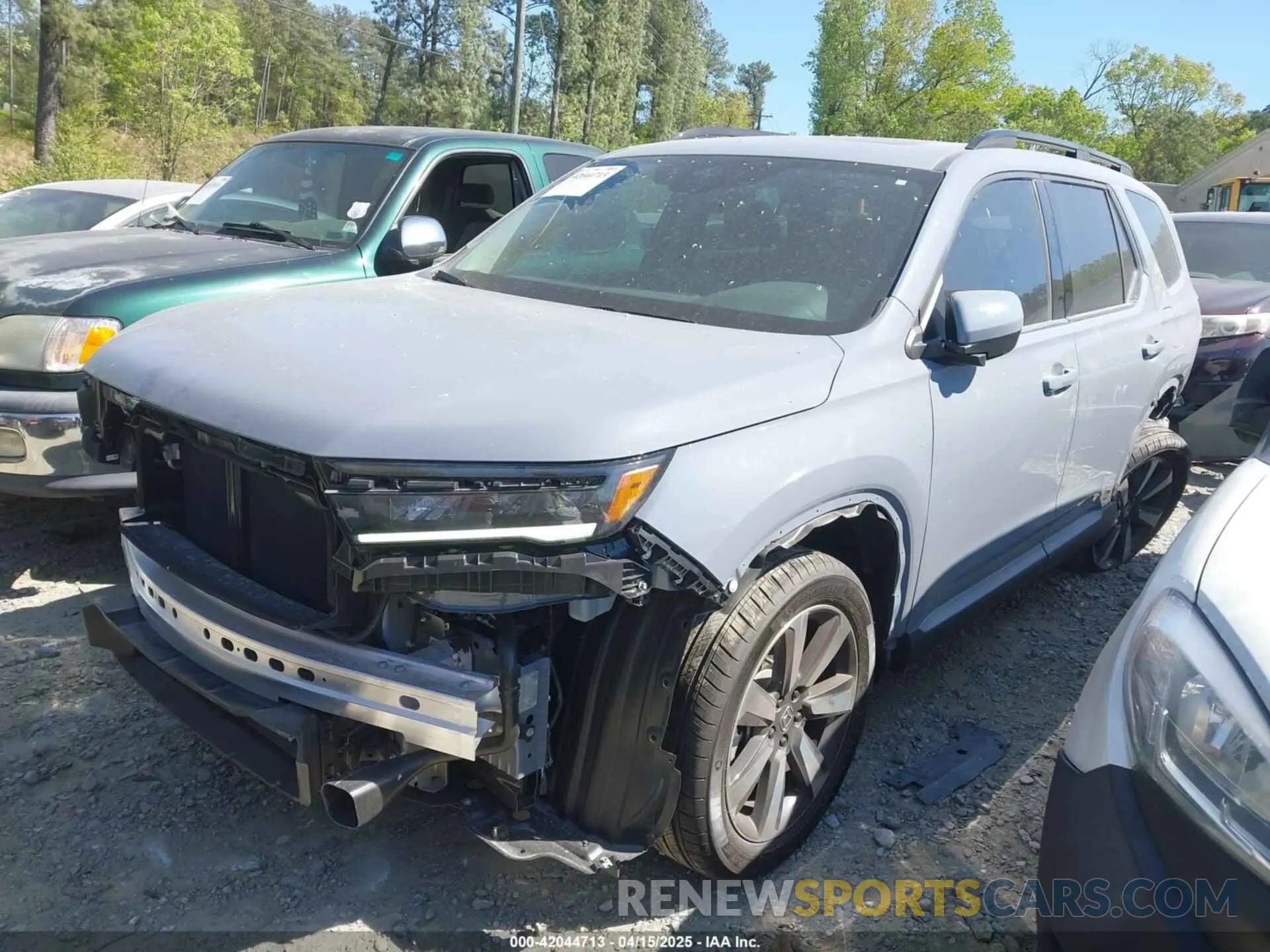 2 Photograph of a damaged car 5FNYG2H74SB025855 HONDA PILOT 2025
