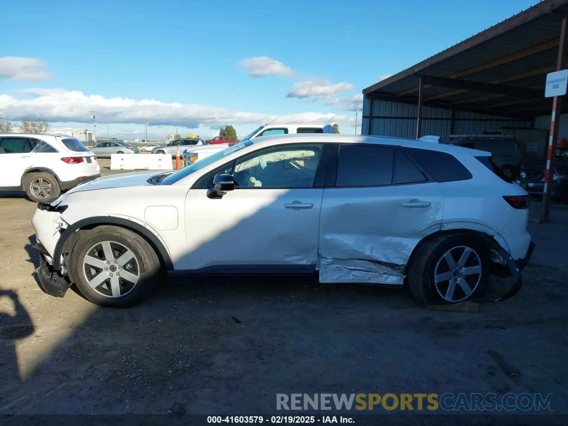 15 Photograph of a damaged car 3GPKHURM8RS535273 HONDA PROLOGUE 2024