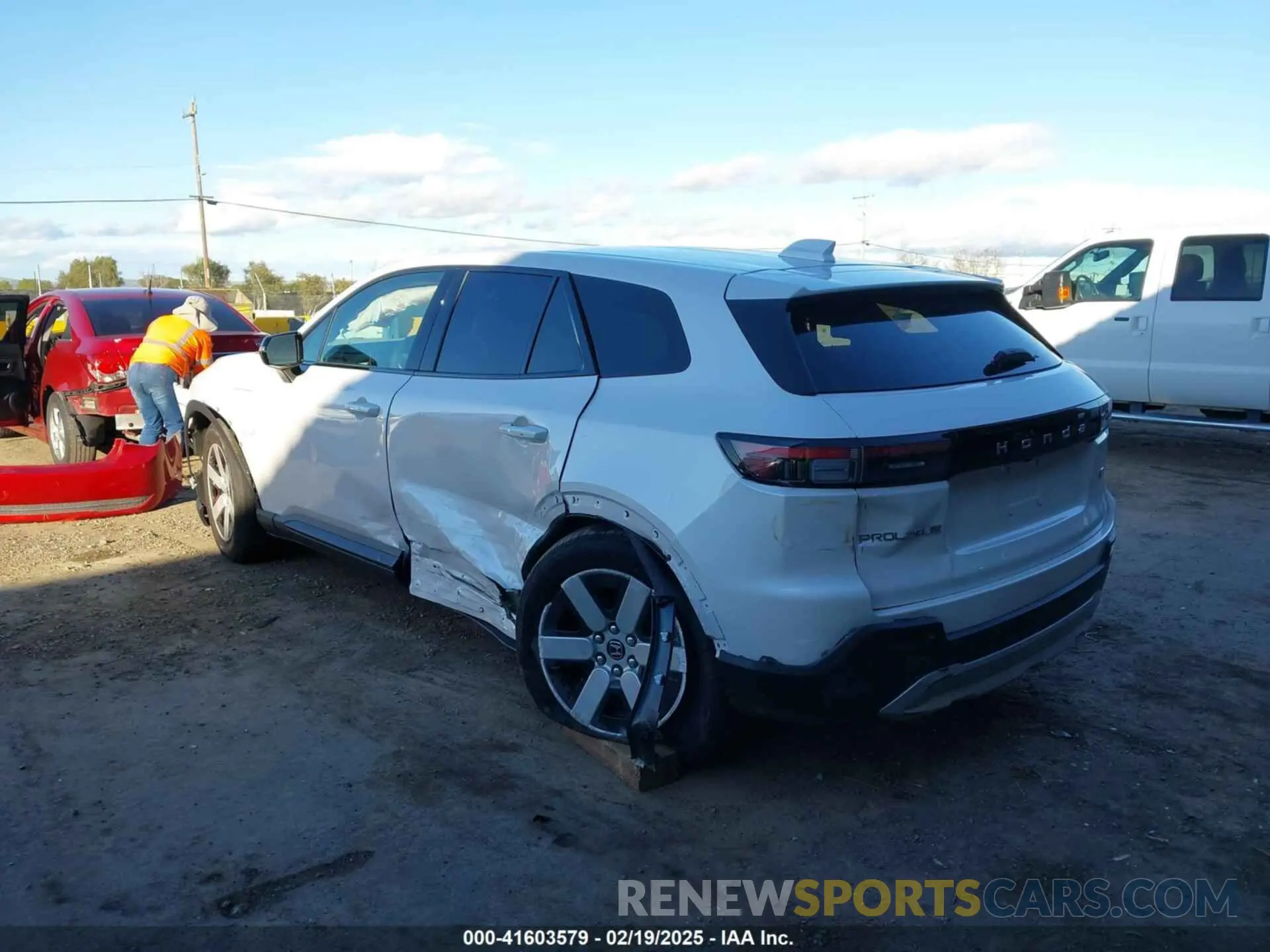 3 Photograph of a damaged car 3GPKHURM8RS535273 HONDA PROLOGUE 2024