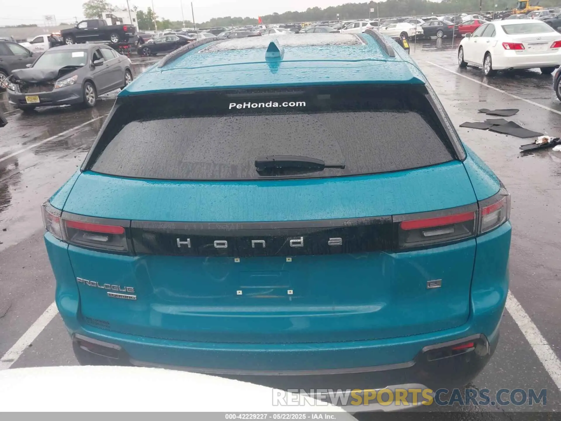 16 Photograph of a damaged car 3GPKHWRM2RS520540 HONDA PROLOGUE 2024