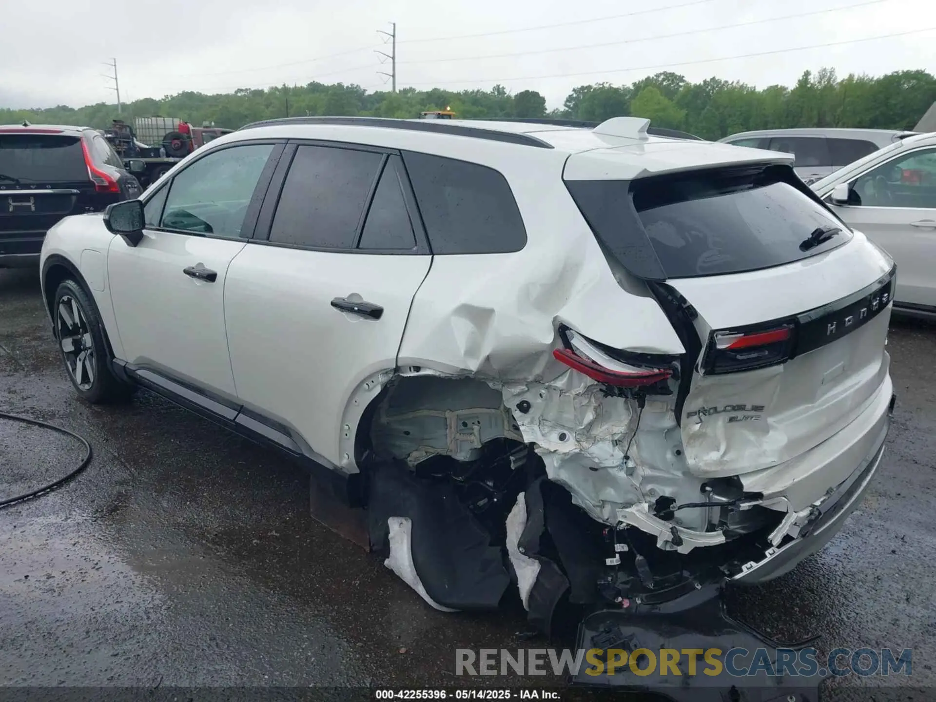 3 Photograph of a damaged car 3GPKHZRJ8RS507962 HONDA PROLOGUE 2024