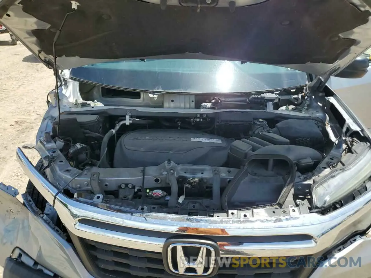 11 Photograph of a damaged car 5FPYK2F26KB006740 HONDA RIDGELINE 2019