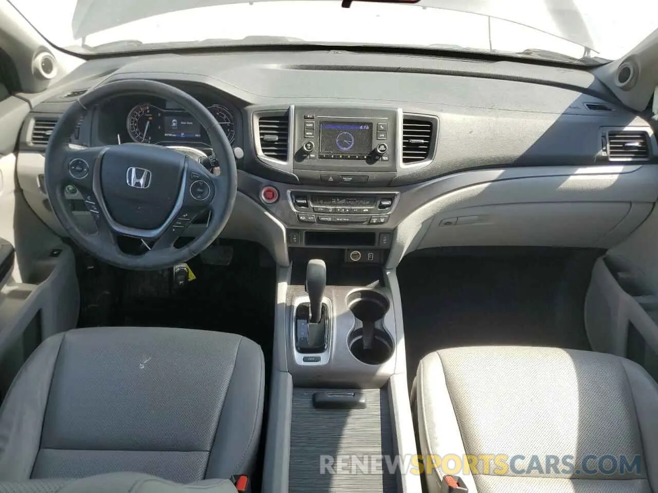 8 Photograph of a damaged car 5FPYK2F53KB008195 HONDA RIDGELINE 2019