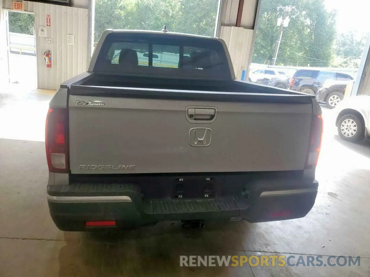 6 Photograph of a damaged car 5FPYK2F56KB008613 HONDA RIDGELINE 2019