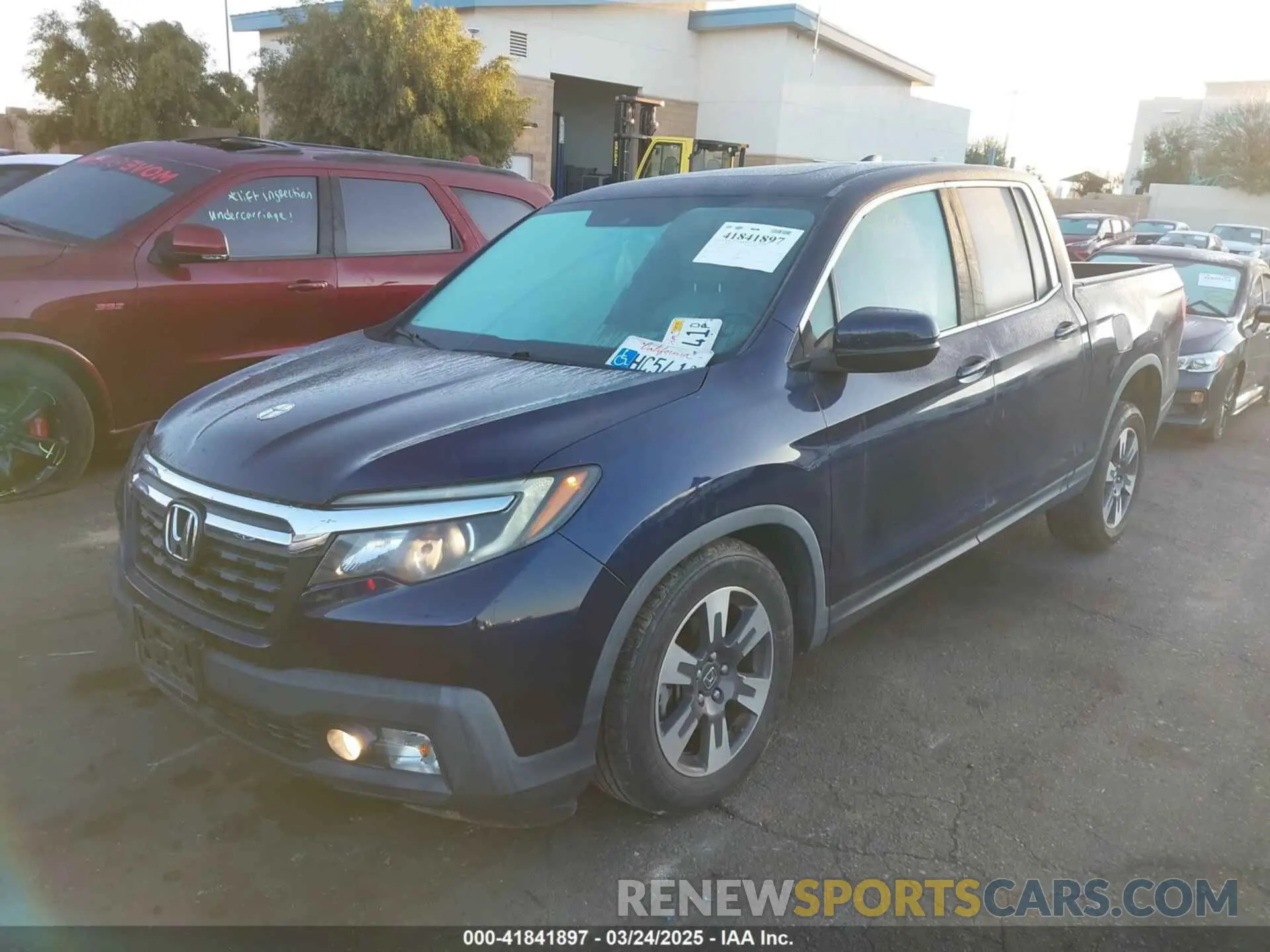 2 Photograph of a damaged car 5FPYK2F66KB007213 HONDA RIDGELINE 2019
