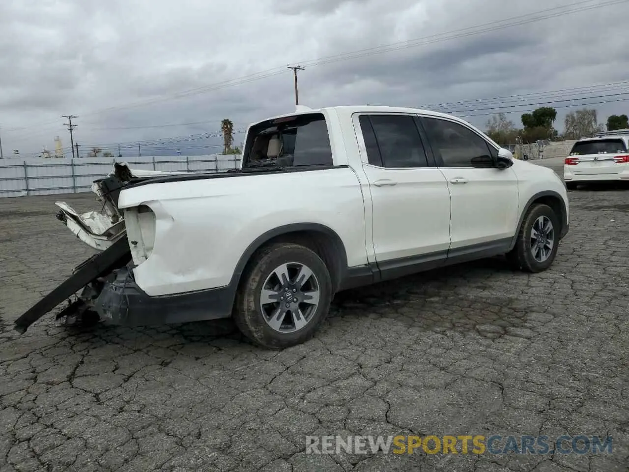 3 Photograph of a damaged car 5FPYK2F69KB000014 HONDA RIDGELINE 2019