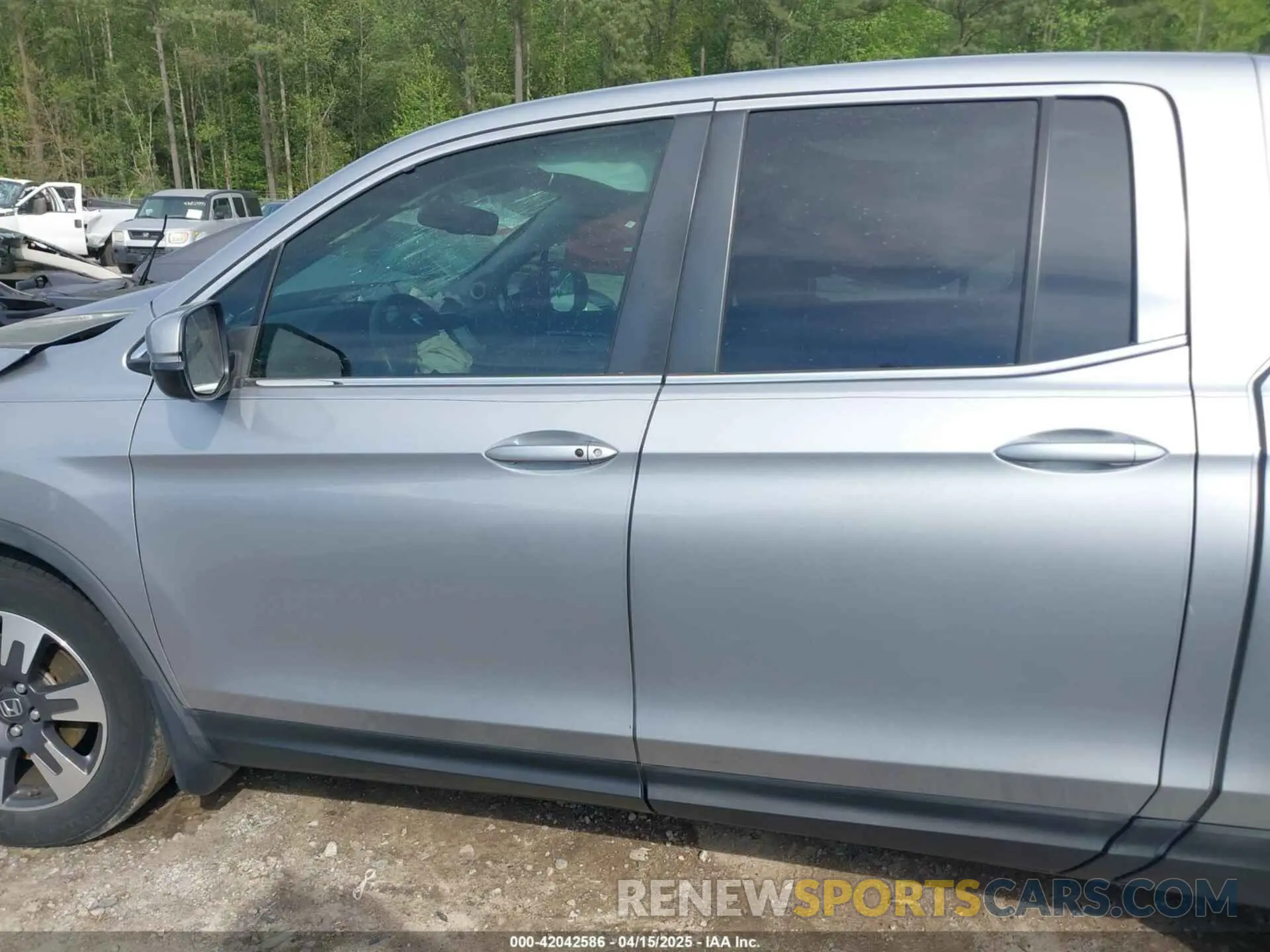 14 Photograph of a damaged car 5FPYK2F69KB004533 HONDA RIDGELINE 2019