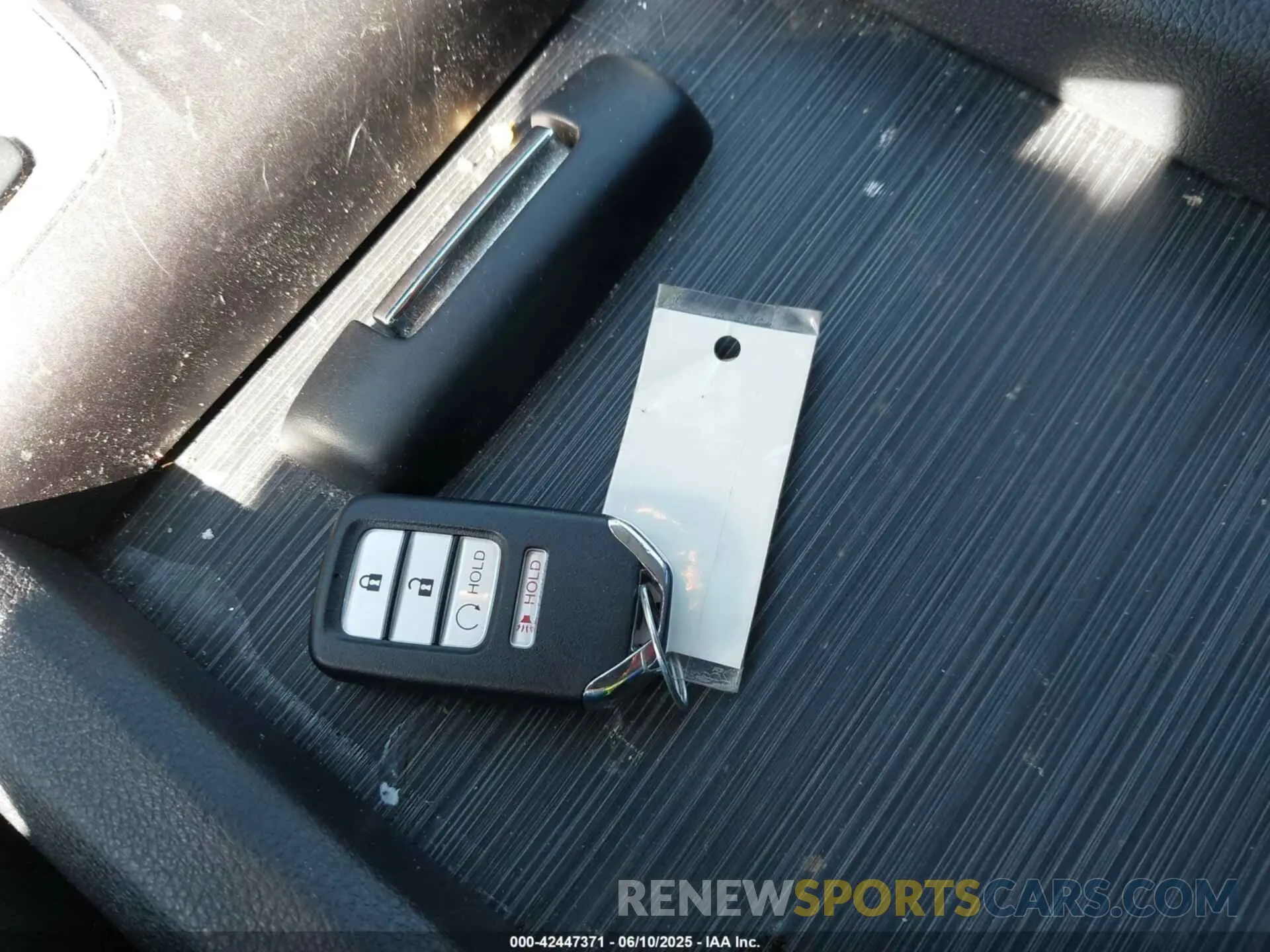 11 Photograph of a damaged car 5FPYK3F14KB045761 HONDA RIDGELINE 2019