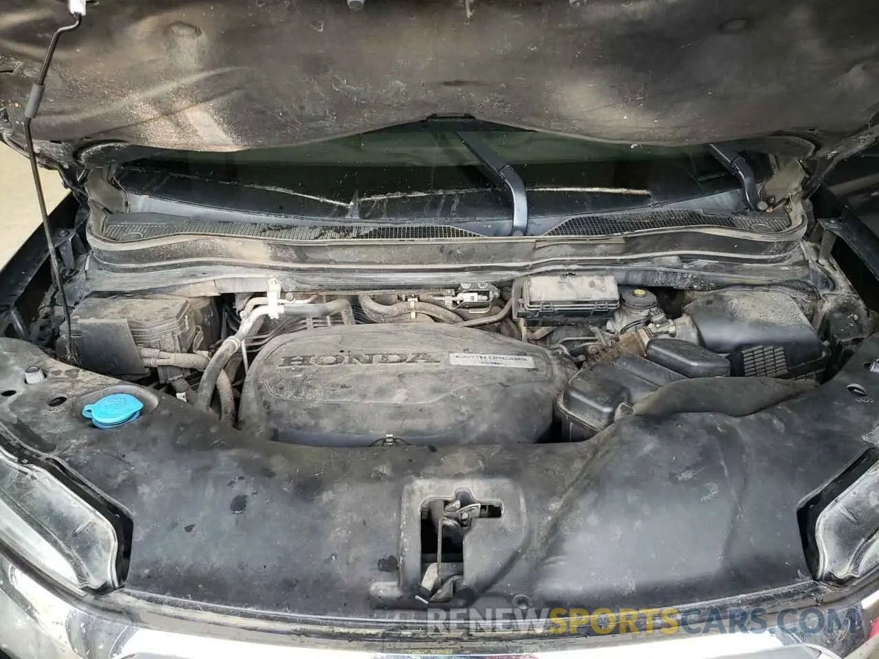 11 Photograph of a damaged car 5FPYK3F16KB045731 HONDA RIDGELINE 2019