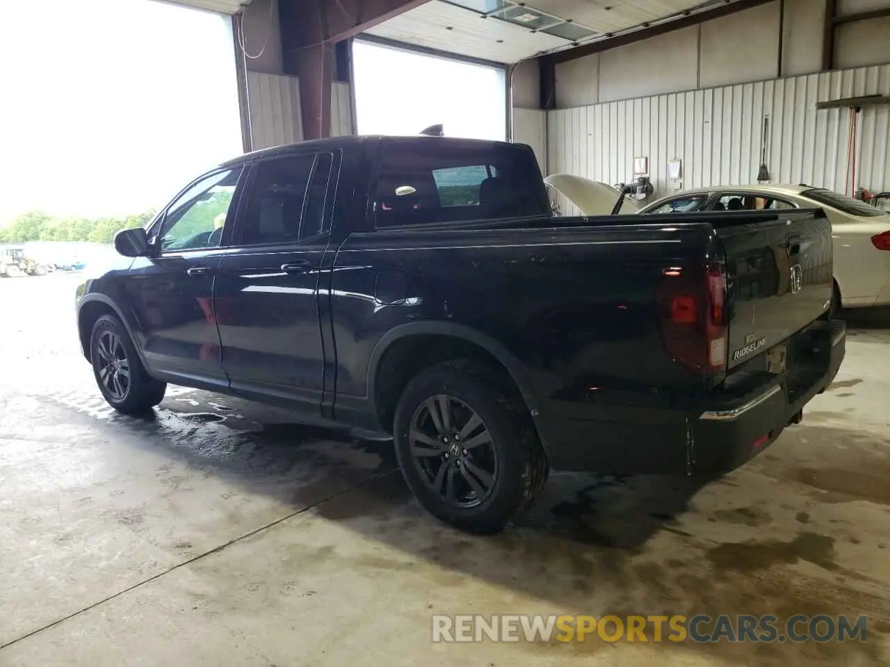 2 Photograph of a damaged car 5FPYK3F16KB045731 HONDA RIDGELINE 2019
