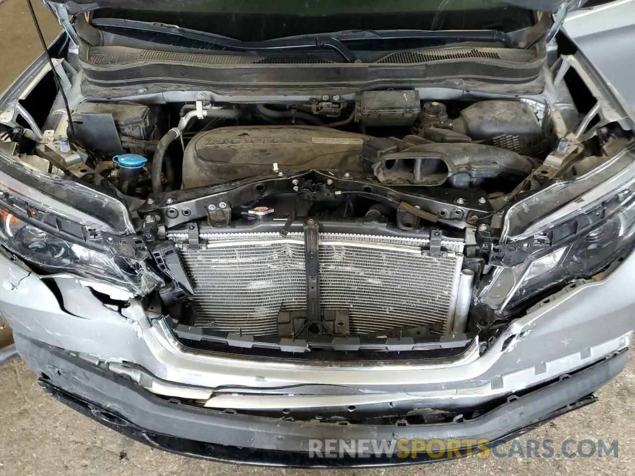 11 Photograph of a damaged car 5FPYK3F17KB042627 HONDA RIDGELINE 2019