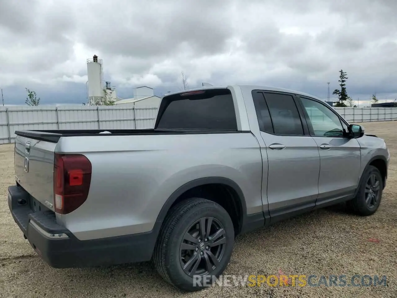 3 Photograph of a damaged car 5FPYK3F17KB042627 HONDA RIDGELINE 2019