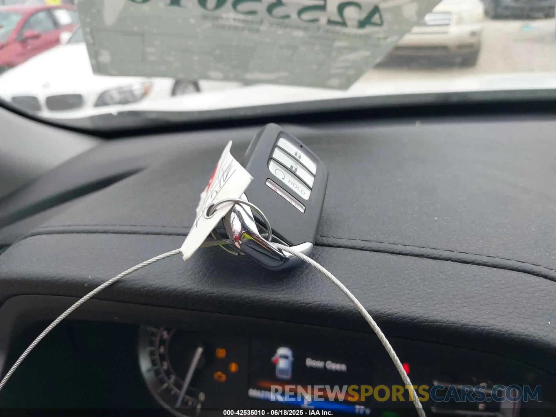 11 Photograph of a damaged car 5FPYK3F18KB046976 HONDA RIDGELINE 2019