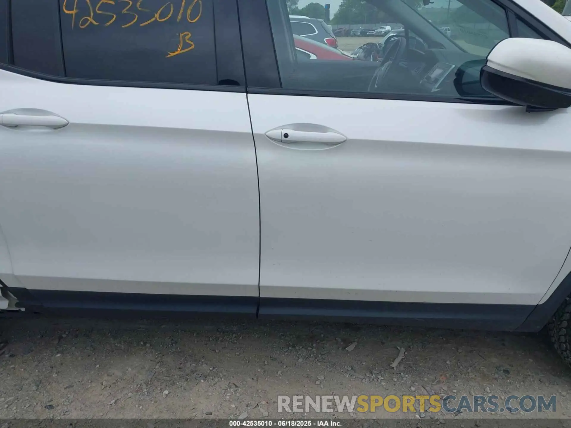 14 Photograph of a damaged car 5FPYK3F18KB046976 HONDA RIDGELINE 2019