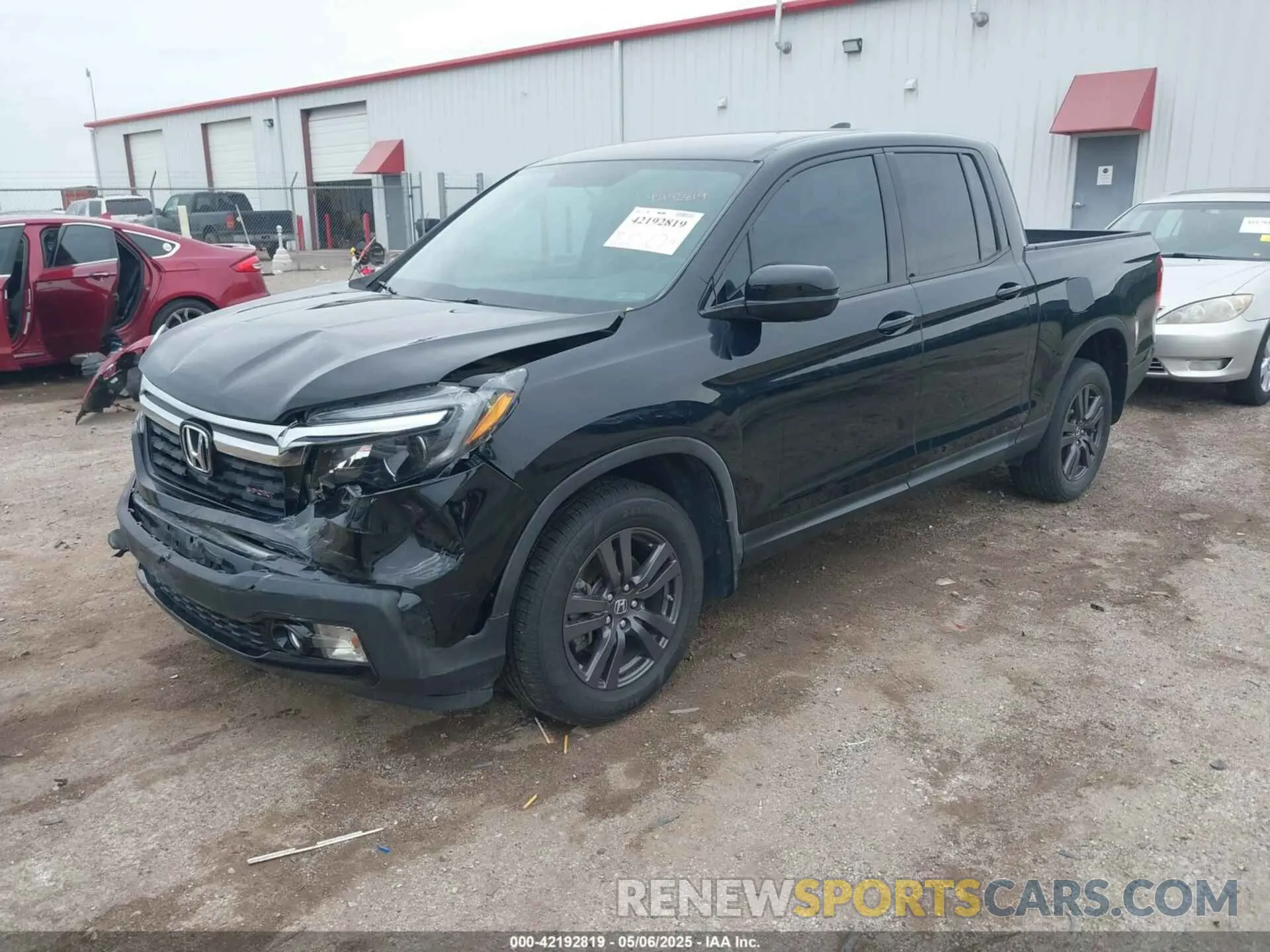 2 Photograph of a damaged car 5FPYK3F18KB047139 HONDA RIDGELINE 2019