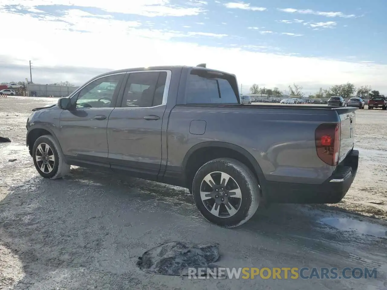2 Photograph of a damaged car 5FPYK3F51KB014910 HONDA RIDGELINE 2019