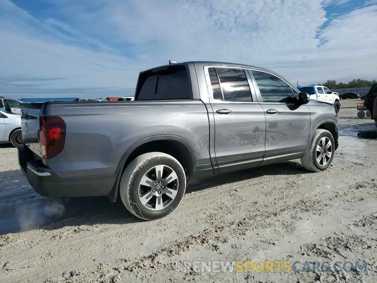 3 Photograph of a damaged car 5FPYK3F51KB014910 HONDA RIDGELINE 2019
