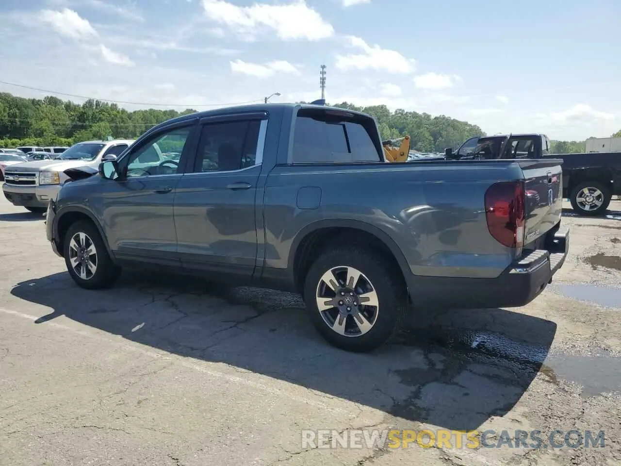 2 Photograph of a damaged car 5FPYK3F51KB026815 HONDA RIDGELINE 2019