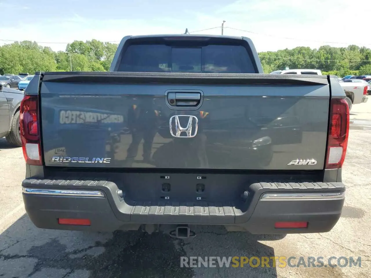 6 Photograph of a damaged car 5FPYK3F51KB026815 HONDA RIDGELINE 2019