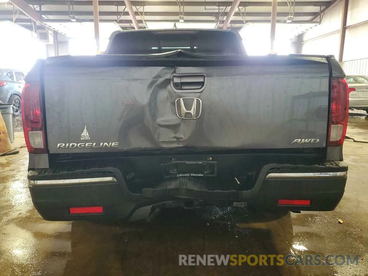 6 Photograph of a damaged car 5FPYK3F52KB041551 HONDA RIDGELINE 2019