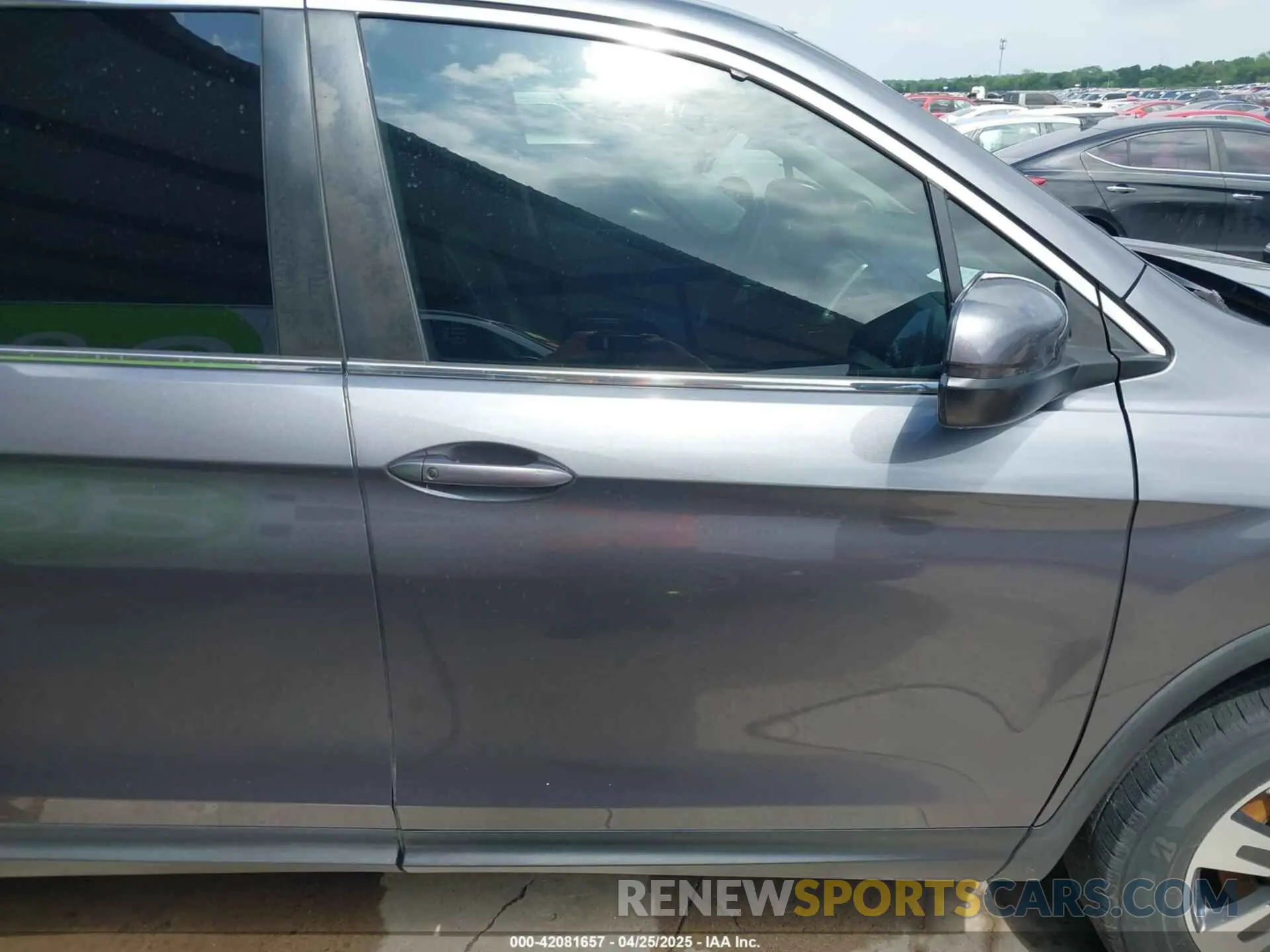 12 Photograph of a damaged car 5FPYK3F53KB044524 HONDA RIDGELINE 2019