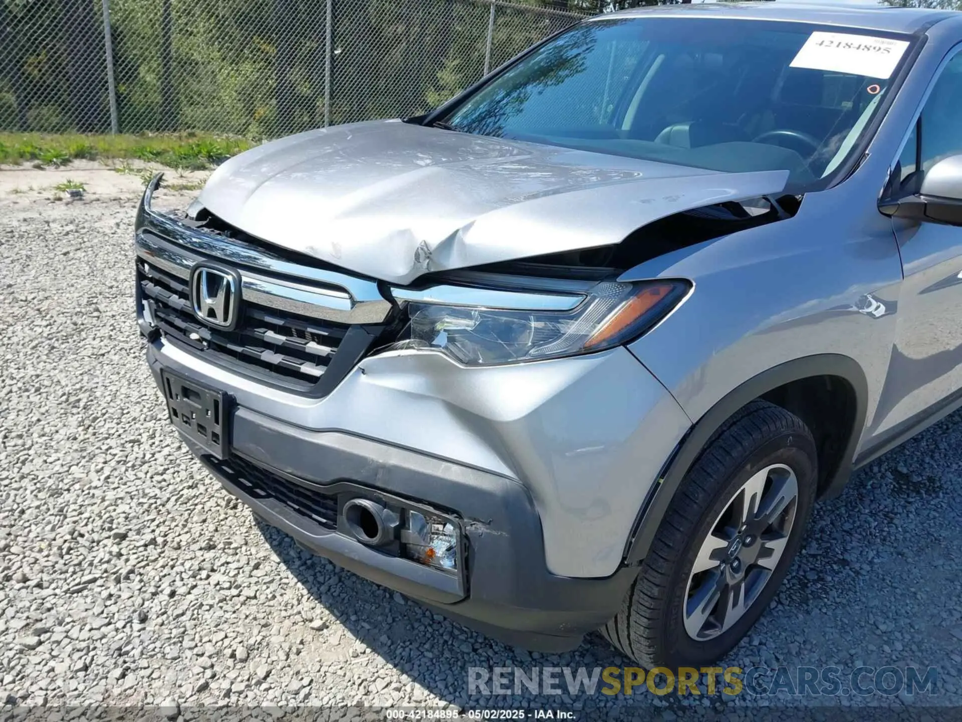 6 Photograph of a damaged car 5FPYK3F54KB018272 HONDA RIDGELINE 2019
