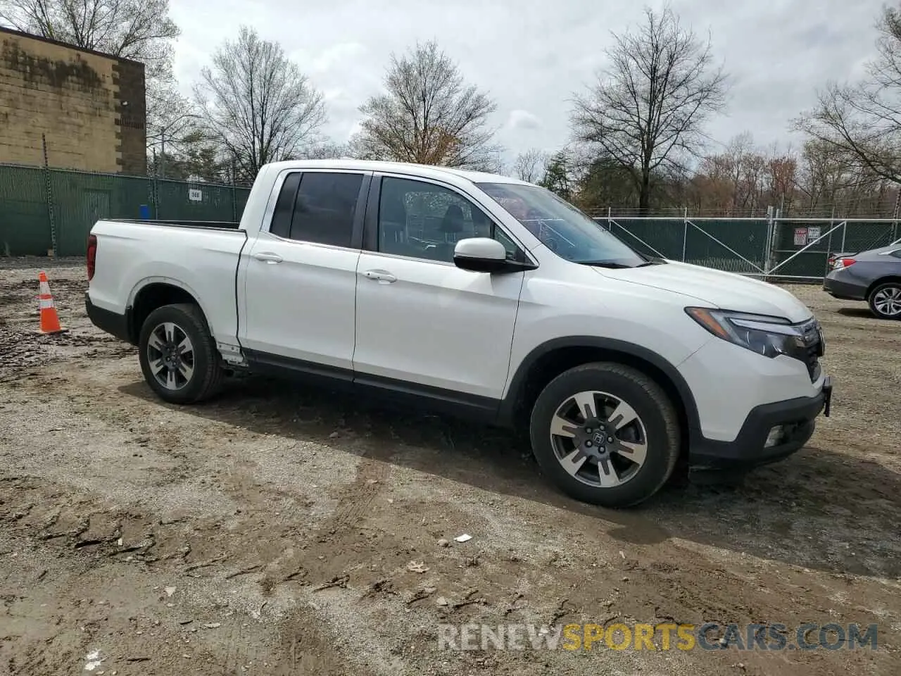 4 Photograph of a damaged car 5FPYK3F5XKB047209 HONDA RIDGELINE 2019