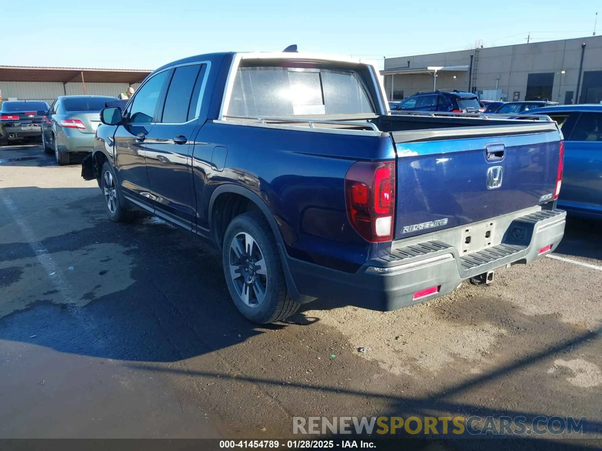 3 Photograph of a damaged car 5FPYK3F63KB009202 HONDA RIDGELINE 2019