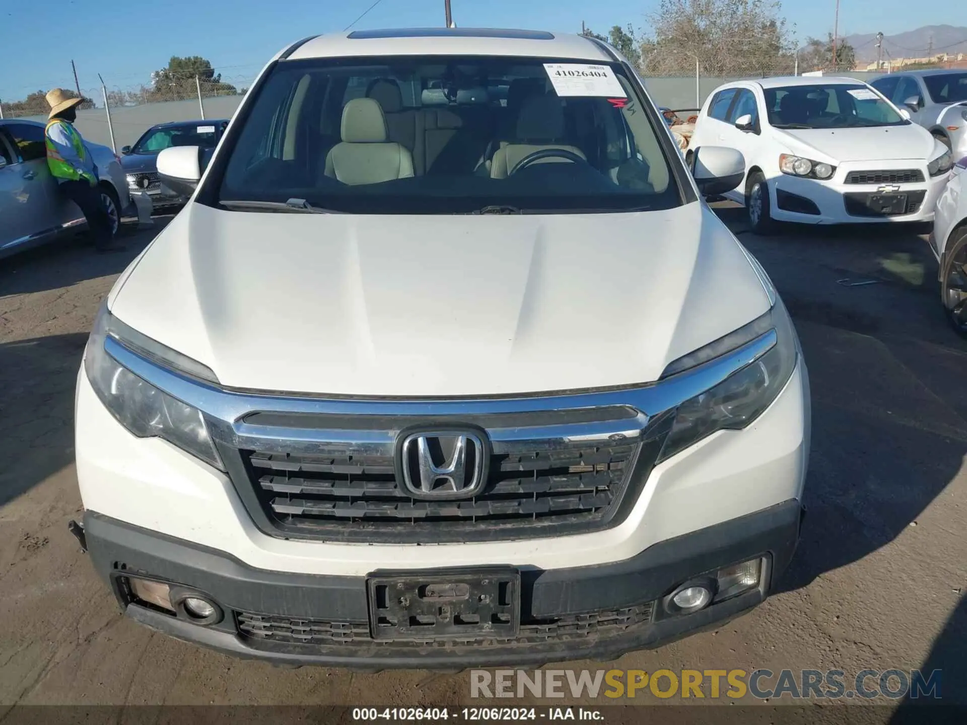 13 Photograph of a damaged car 5FPYK3F6XKB032833 HONDA RIDGELINE 2019